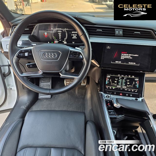 AUDI e-55 Quattro Sportback 2021 — photo 14 sur 26