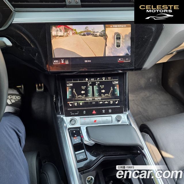 AUDI e-55 Quattro Sportback 2021 — photo 18 sur 26