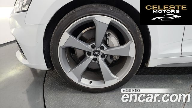 AUDI A5 (F5) 45 TFSI Quattro Premium Sportback 2019 — photo 5 sur 20