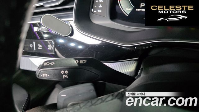 AUDI Q8 (4M) 45 TDI Quattro Premium 2021 — photo 35 sur 45