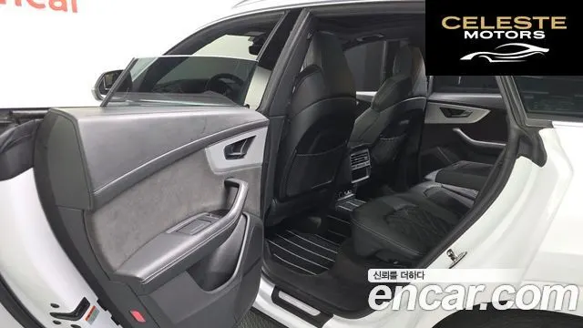 AUDI Q8 (4M) 50 TDI Quattro Premium 2020 — photo 16 sur 35