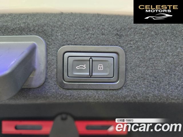 AUDI A6 55 TDI Quattro Premium 2016 — photo 20 sur 26