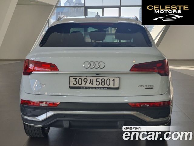 AUDI Q5 (FY) 45 TFSI Quattro Premium Sportback 2023 — photo 4 sur 26