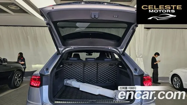 AUDI Q8 (4M) 55 TFSI Quattro Premium 2021 — photo 26 sur 41