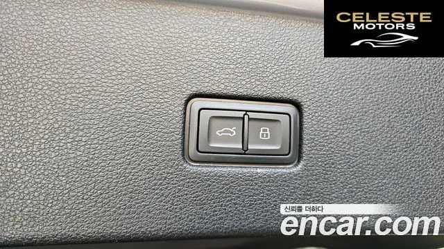 AUDI Q8 (4M) 55 TFSI Quattro Premium 2021 — photo 33 sur 41