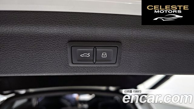 AUDI Q3 (F3) 35 TDI 2020 — photo 26 sur 38