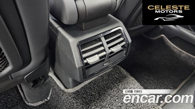 AUDI Q3 (F3) 35 TDI 2020 — photo 32 sur 38