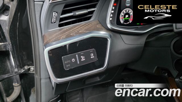 AUDI A6 (C8) 45 TFSI Premium 2020 — photo 26 sur 39
