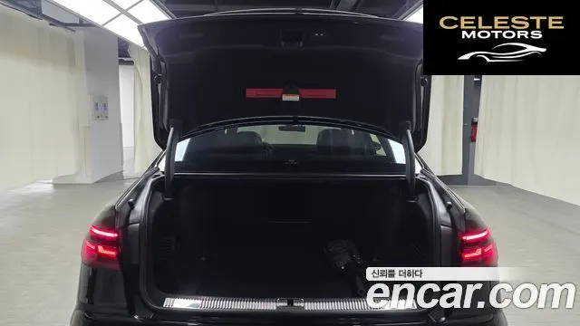 AUDI A8 (D5) 55 TFSI Quattro LWB 2021 — photo 26 sur 34