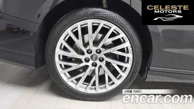 AUDI A8 (D5) 55 TFSI Quattro LWB 2021 — photo 5 sur 34