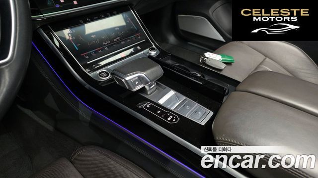 AUDI A8 (D5) 55 TFSI Quattro LWB 2021 — photo 11 sur 34