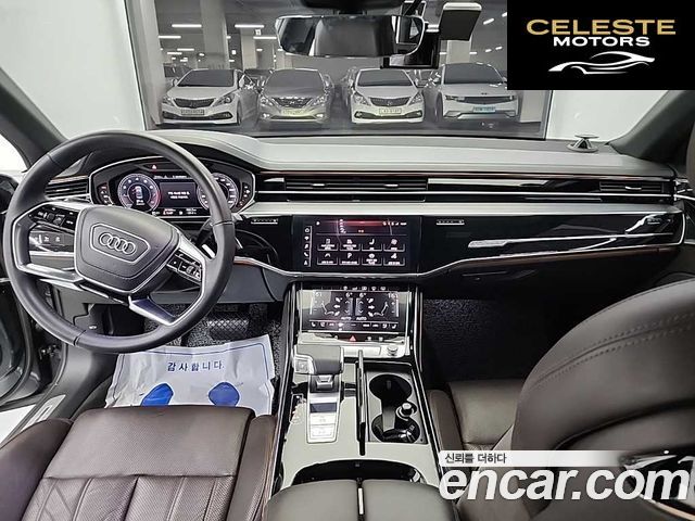 AUDI A8 (D5) 55 TFSI Quattro LWB 2020 — photo 7 sur 26