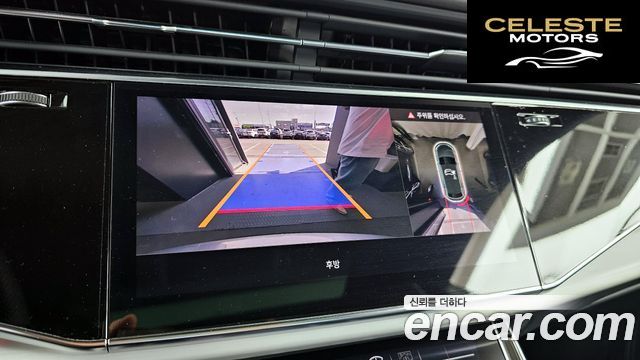 AUDI Q8 (4M) 55 TFSI Quattro Premium 2021 — photo 21 sur 41