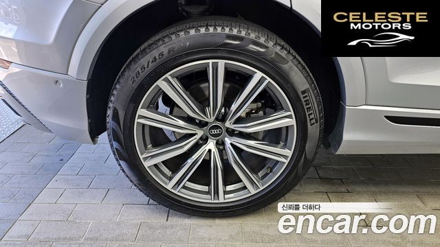 AUDI Q8 (4M) 55 TFSI Quattro Premium 2021 — photo 5 sur 41