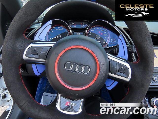 AUDI R8 5.2 V10 Spyder 2011 — photo 10 sur 25