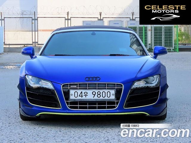AUDI R8 5.2 V10 Spyder 2011 — photo 25 sur 25