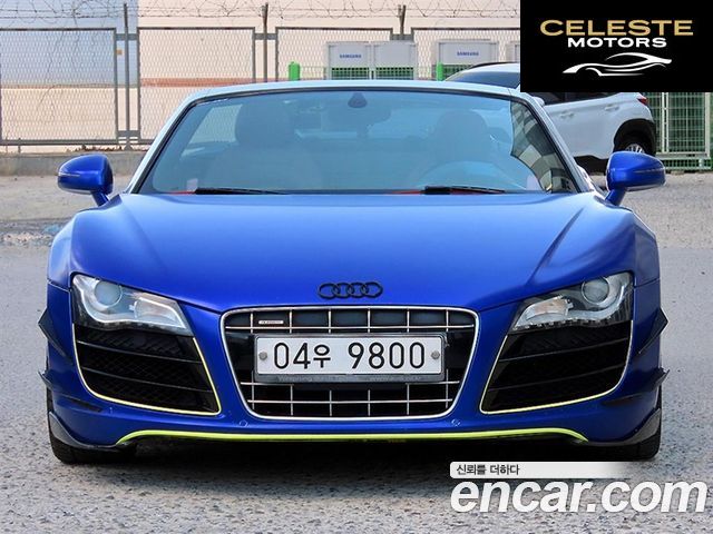 AUDI R8 5.2 V10 Spyder 2011 — photo 5 sur 25