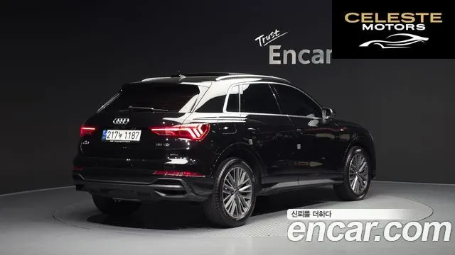 AUDI Q3 (F3) 35 TDI Premium 2023 — photo 2 sur 31