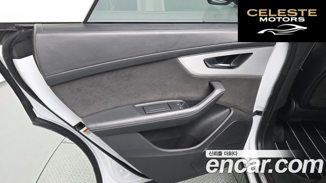 AUDI Q8 (4M) 50 TDI Quattro Premium 2020 — photo 15 sur 35
