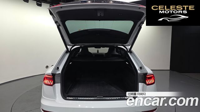 AUDI Q8 (4M) 50 TDI Quattro Premium 2020 — photo 26 sur 35