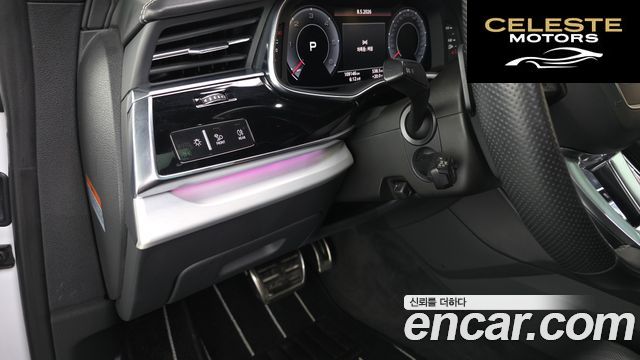 AUDI Q8 (4M) 50 TDI Quattro Premium 2020 — photo 30 sur 35
