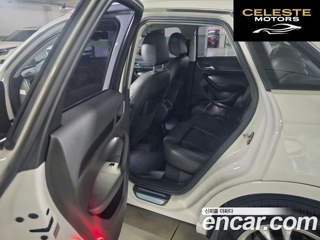 AUDI Q3 35 TDI Quattro Dynamic 2015 — photo 12 sur 23