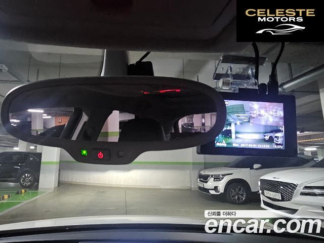 AUDI Q3 35 TDI Quattro Dynamic 2015 — photo 16 sur 23