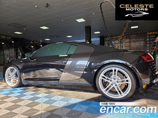 AUDI R8 4.2 V8 Coupé 2009 — photo 5 sur 18