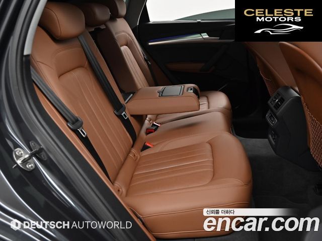 AUDI Q5 (FY) 40 TDI Quattro Sportback 2021 — photo 12 sur 26