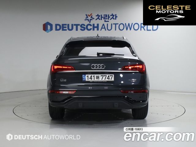 AUDI Q5 (FY) 40 TDI Quattro Sportback 2021 — photo 4 sur 26