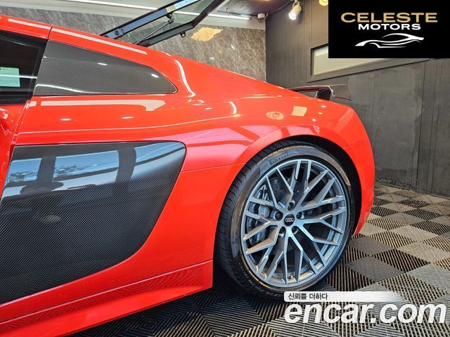 AUDI R8 (4S) 5.2 V10 Plus Coupé 2017 — photo 5 sur 13