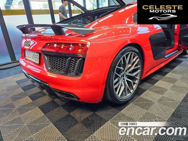 AUDI R8 (4S) 5.2 V10 Plus Coupé 2017 — photo 6 sur 13