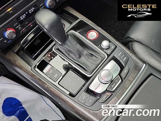 AUDI A6 40 TFSI Premium 2018 — photo 8 sur 24