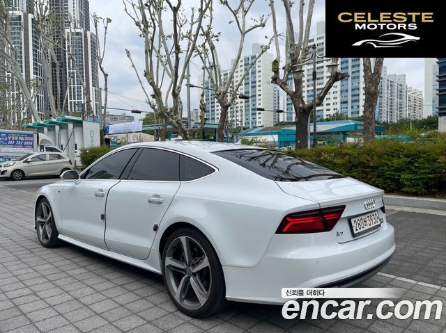 AUDI A7 40 TFSI Quattro Sport 2016 — photo 2 sur 21