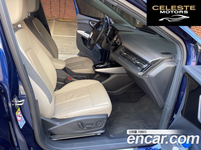 AUDI Q4 e-(F4) 40 Premium 2022 — photo 11 sur 23