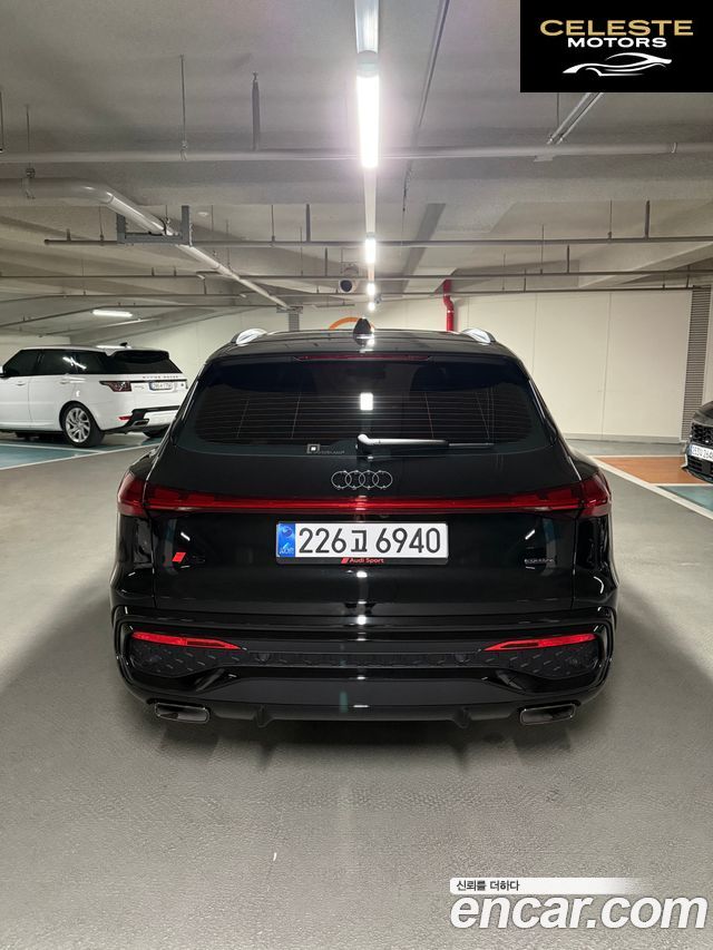 AUDI Q5 (80A) 45 TFSI Quattro S Line Noir Edition 2025 — photo 4 sur 7
