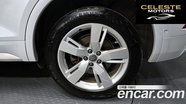 AUDI Q5 (FY) 40 TDI Quattro Premium 2020 — photo 6 sur 30
