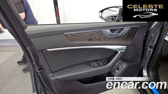 AUDI A6 (C8) 45 TFSI Quattro Premium 2021 — photo 14 sur 32