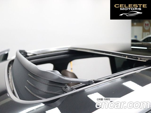 AUDI Q4 e-(F4) 40 Premium 2023 — photo 13 sur 26