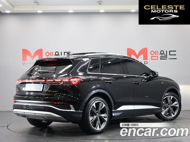 AUDI Q4 e-(F4) 40 Premium 2023 — photo 3 sur 26