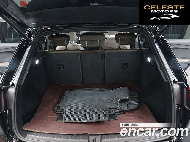 AUDI Q4 e-(F4) 40 Premium 2023 — photo 5 sur 26