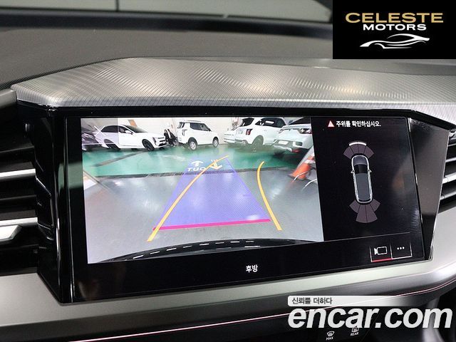 AUDI Q4 e-(F4) 40 Premium 2023 — photo 9 sur 26