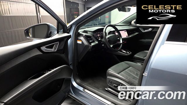 AUDI Q4 e-(F4) 40 Premium 2022 — photo 10 sur 20