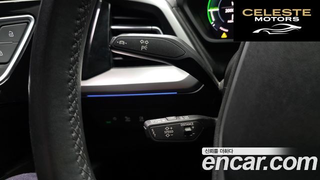 AUDI Q4 e-(F4) 40 Premium 2022 — photo 18 sur 20