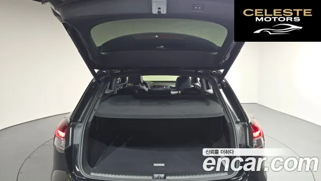AUDI Q4 e-(F4) 40 Premium 2022 — photo 29 sur 39
