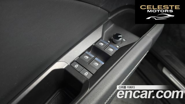 AUDI Q4 e-(F4) 40 Premium 2022 — photo 27 sur 39