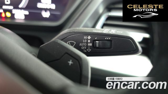 AUDI Q4 e-(F4) 40 Premium 2022 — photo 31 sur 39