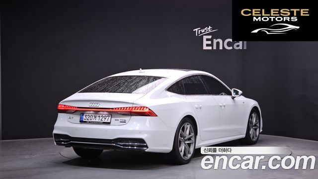 AUDI A7 (4K) 55 TFSI Quattro Premium 2021 — photo 2 sur 34