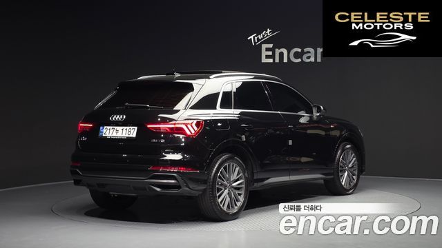 AUDI Q3 (F3) 35 TDI Premium 2023 — photo 2 sur 31