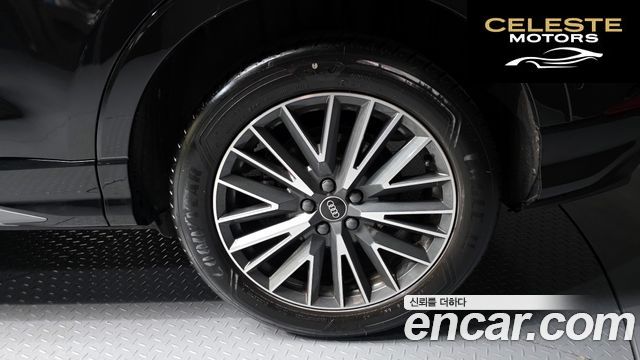 AUDI Q3 (F3) 35 TDI Premium 2023 — photo 5 sur 31